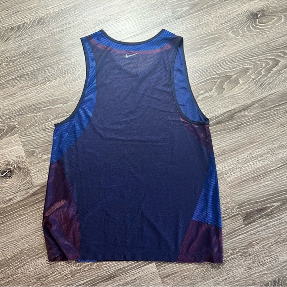 Nike top. NWOT. XS Blue. - Picture 2 of 9